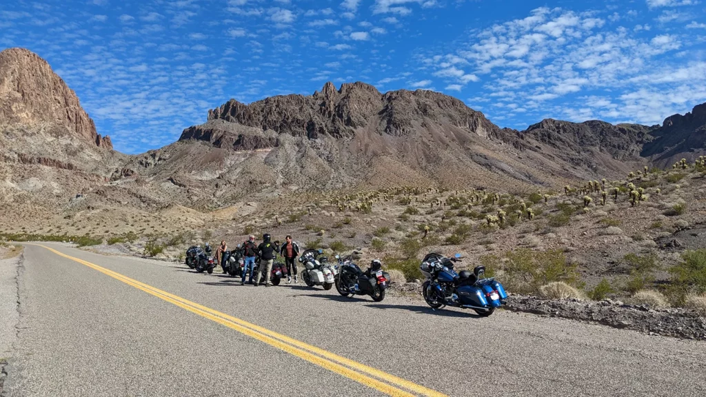 Die Selbstfahrer-Abenteuer-Motorrad-Tour für Indivdualisten: Das spannendste Motorrad-Abenteuer, dass du jemals im Sattel eines Motorrades „erfahren“ wirst!